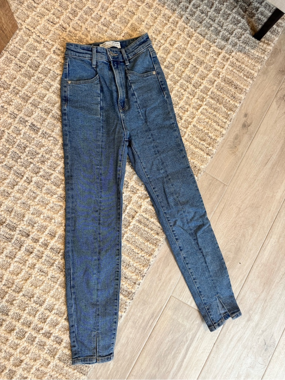 stradivarius Slim High-Rise Skinny Jeans in Dark Blue Wash